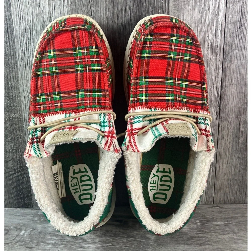Hey Dude Wally Tri Y Tartan Plaid Red White Green Kids Loafers 43581-78Q Size J4